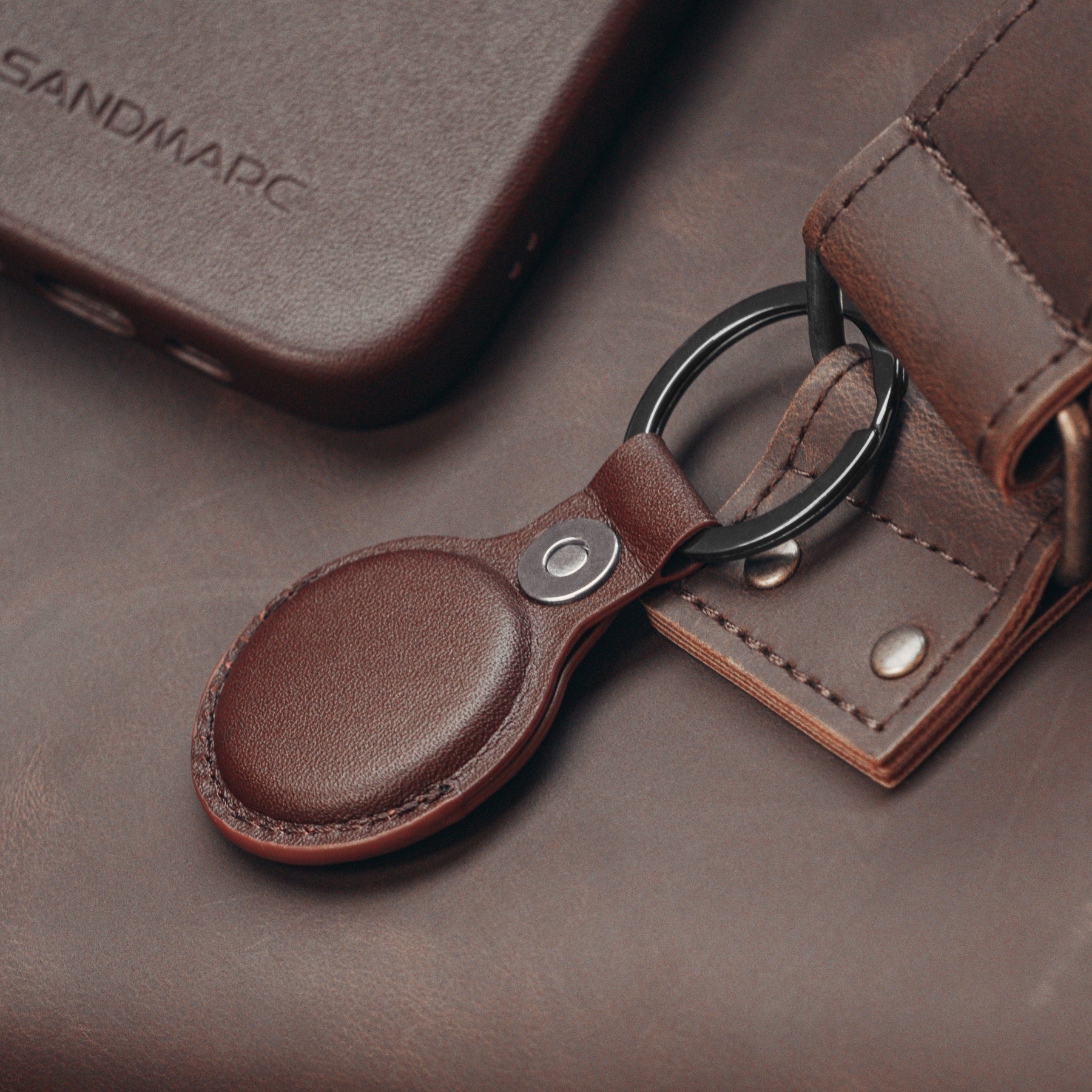 Refurbished Leather Edition - AirTag Key Chain