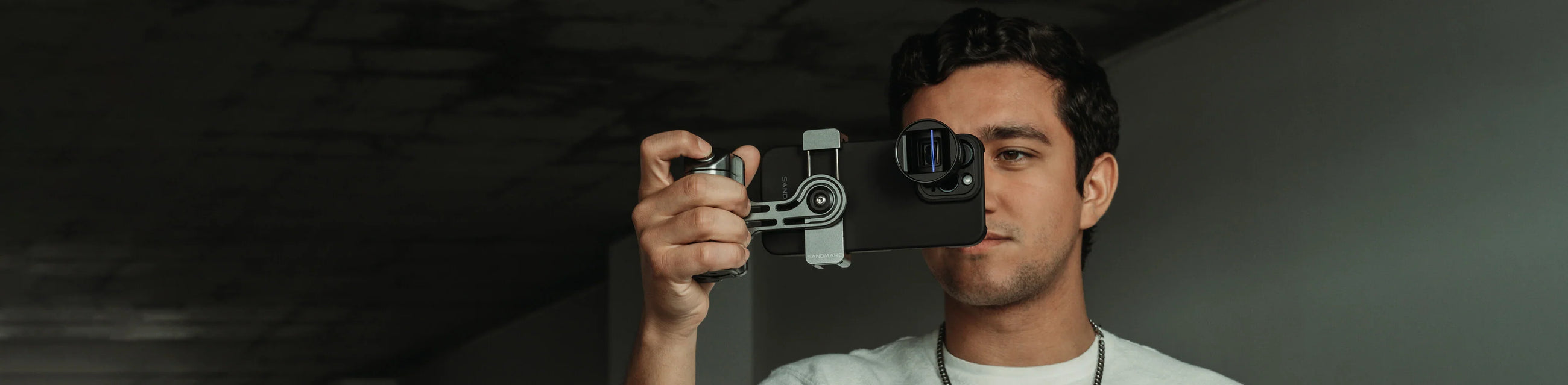 Refurbished iPhone 16 Pro Max