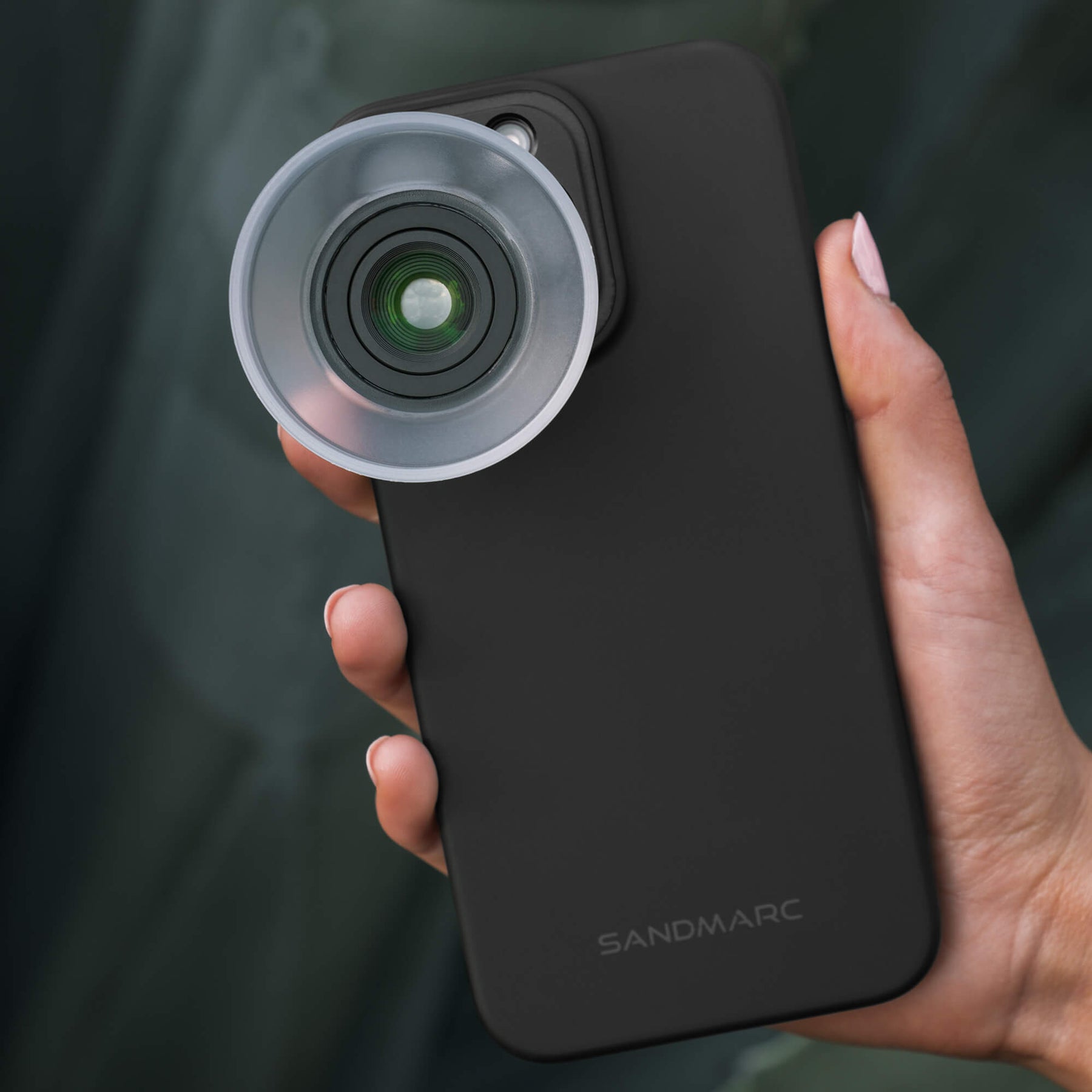 Refurbished Macro Lens Edition - iPhone 17