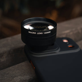 Refurbished Macro Lens Edition - iPhone 17 Pro