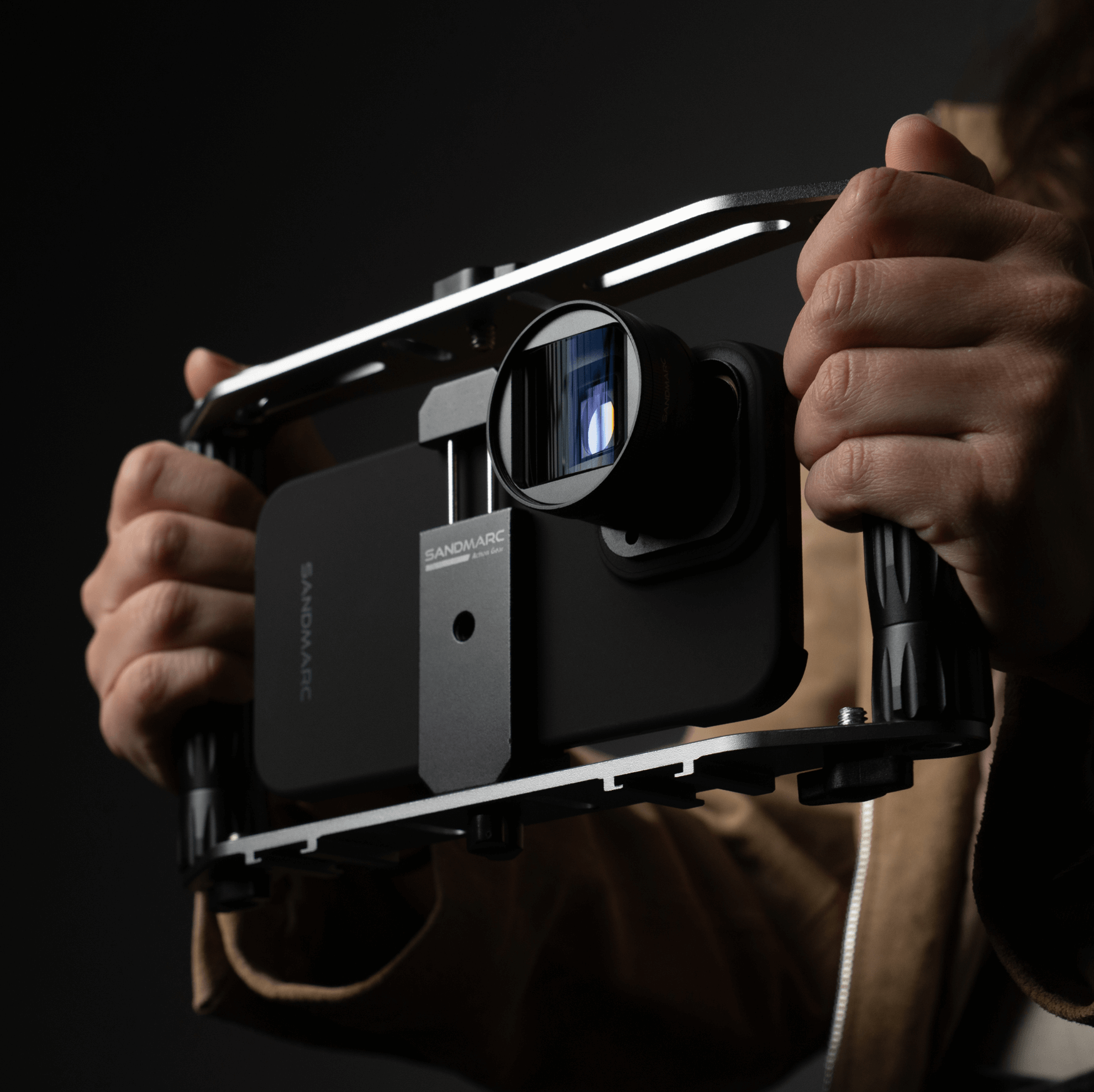 Refurbished Anamorphic Lens Edition - iPhone 17